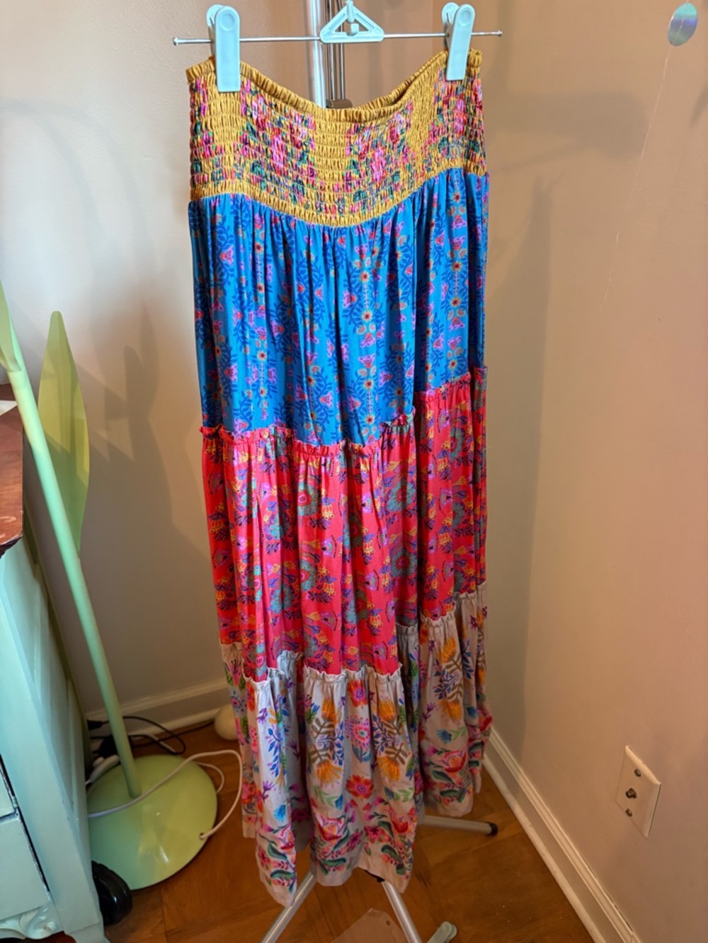 NATURAL LIFE Emilia Ruffle Tiered Maxi Skirt Grey Folk Flower Floral M